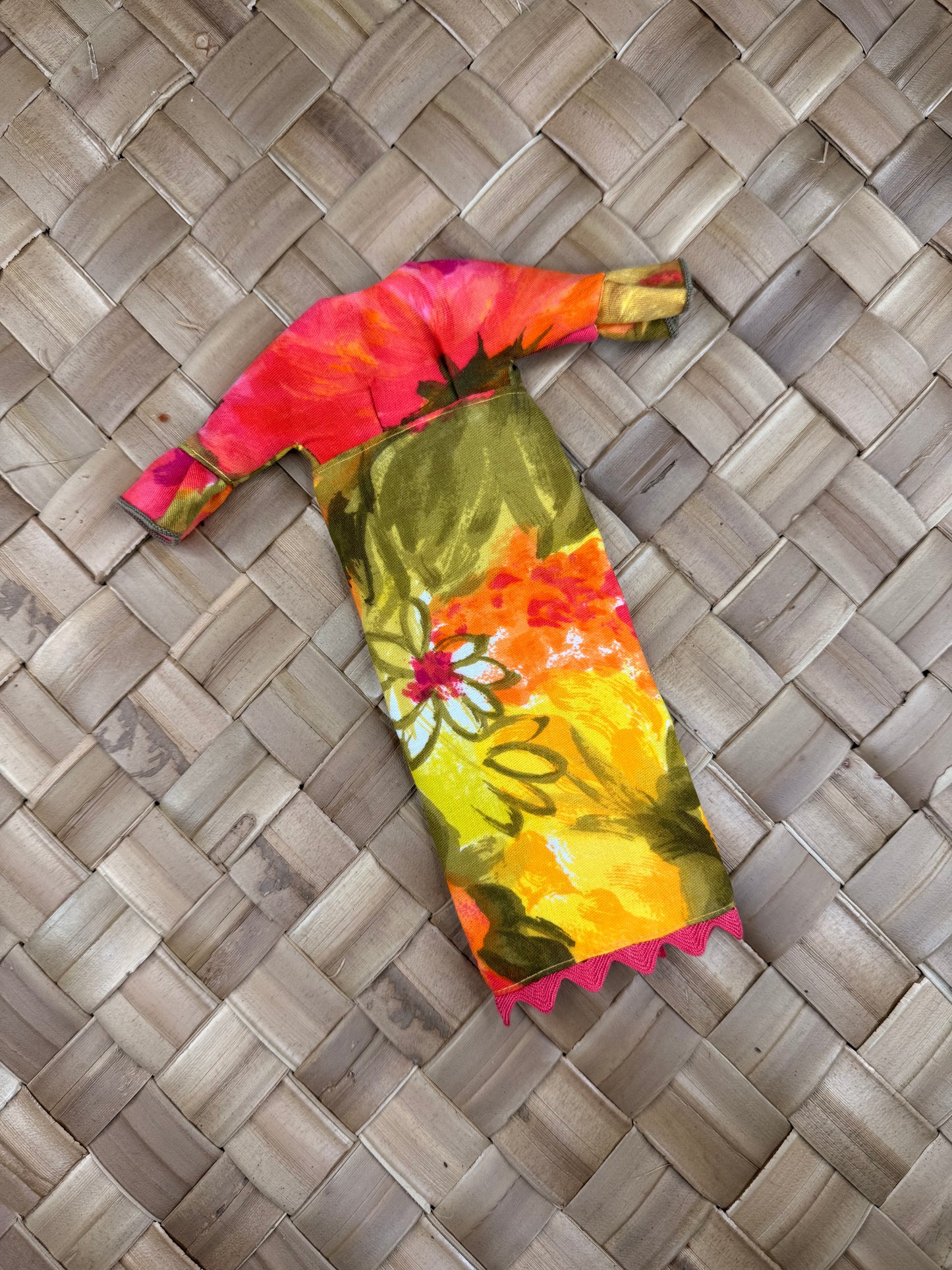 Ipanema Hostess Collection