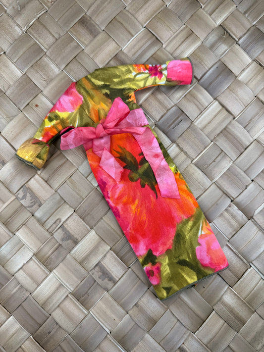 Ipanema Hostess Collection